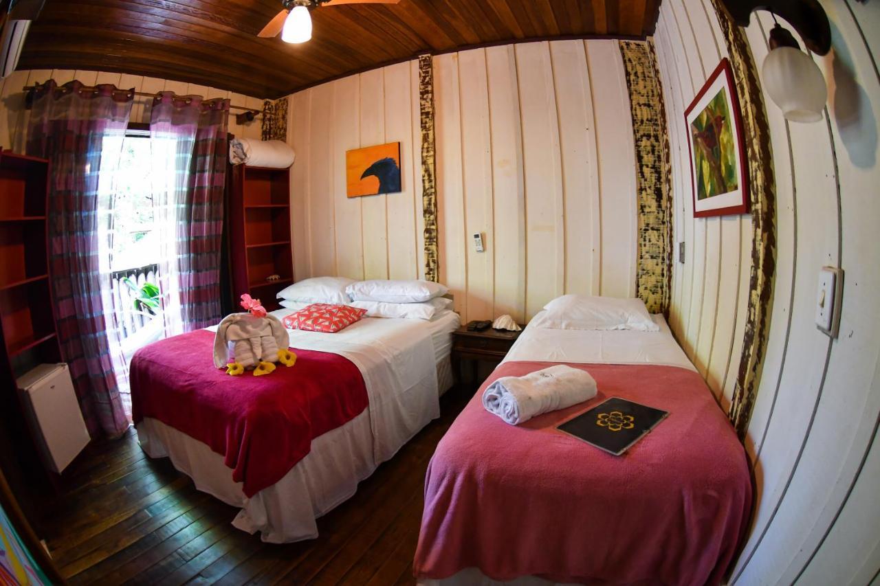 Pousada Beehouse Paranagua Bagian luar foto
